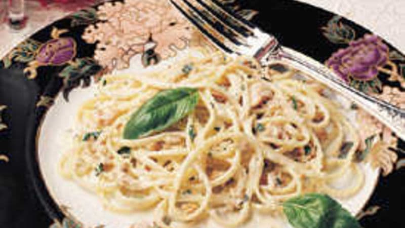 Herbed Clam Linguine