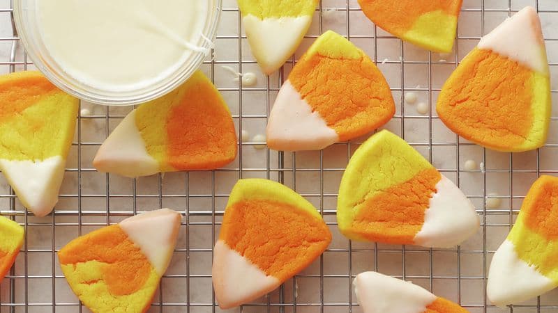 17 Spooky Snacks That’ll Satisfy Your Little Monsters
